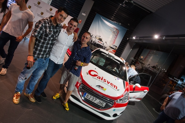 019 presentacin porsche 2010 ares racing 067